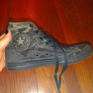 Converse hightops